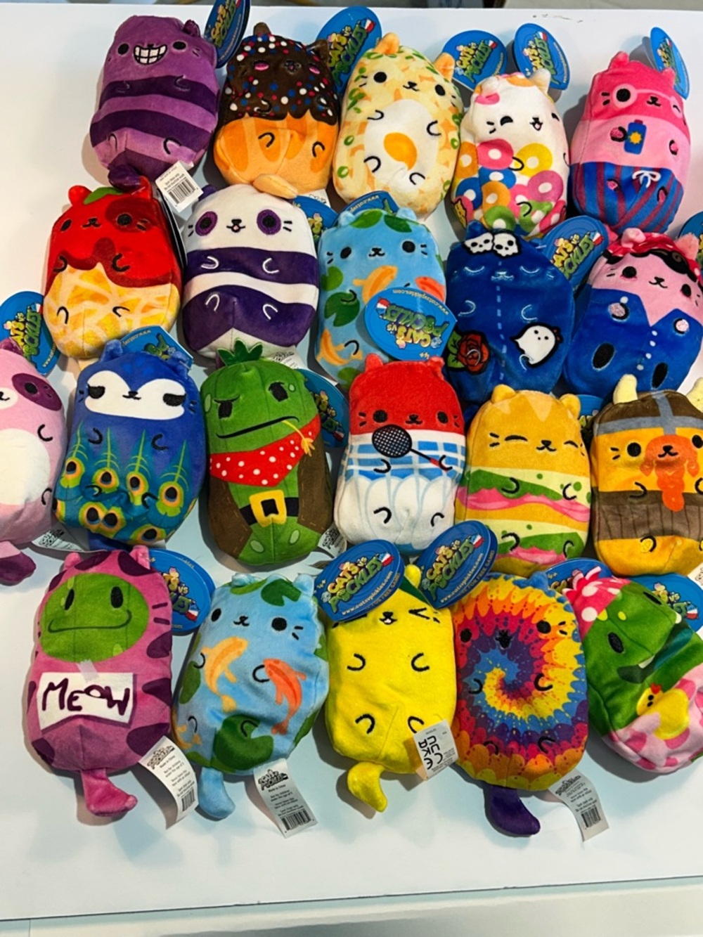 Cats Vs Pickles beanbag plush game kittens Lot Of 21 Used With Tags!